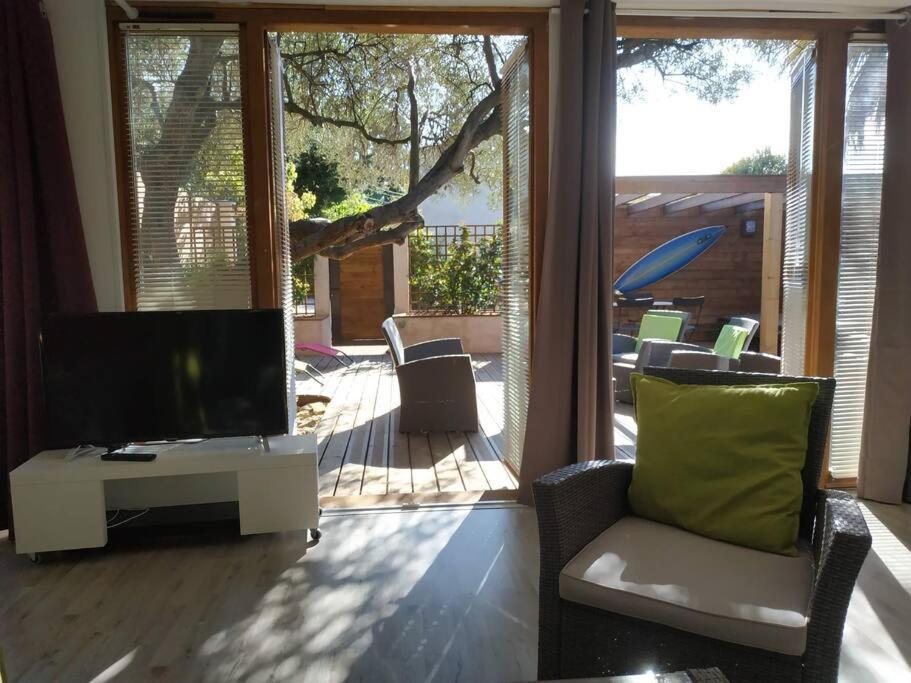 Ferienwohnung Studio Jacuzzi Prive A 8 Min A Pied De La Plage La Ciotat Exterior foto